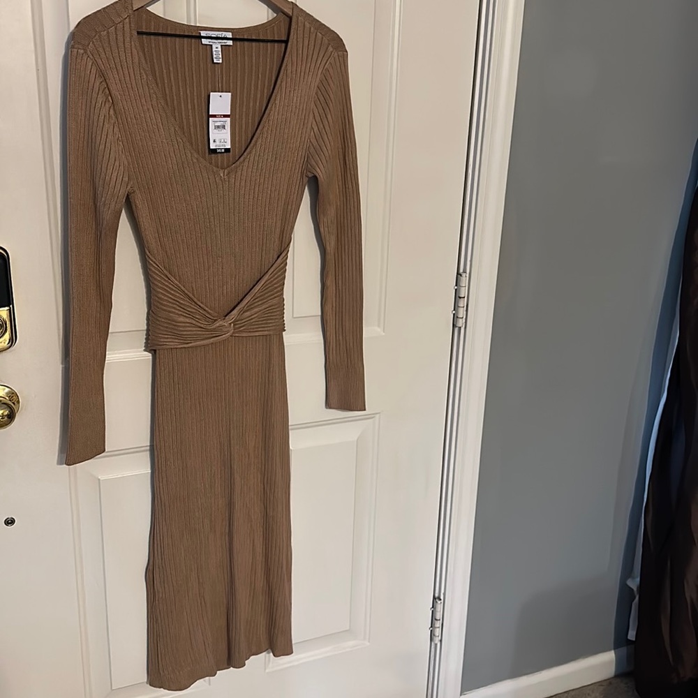 Sofia Jeans Back Detail MIDI Dress